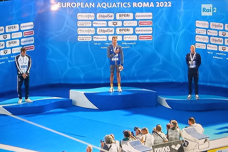 SAYERLACK SUR LE PODIUM DES CHAMPIONNATS D’EUROPE DE NATATION DE ROME 2022